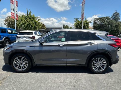 Used 2023 INFINITI QX50 Pure FWD image 3