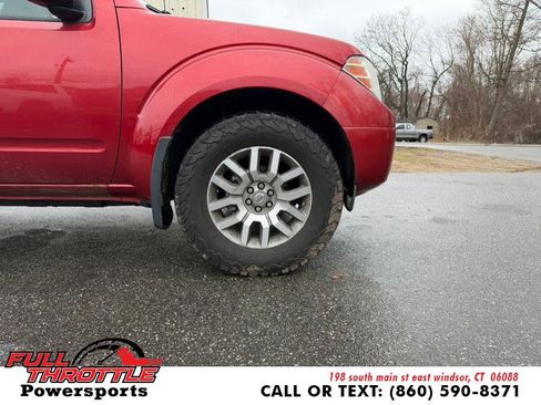 Used 2014 Nissan Frontier SV w/ SV Value Truck Package AWD/4WD image 27