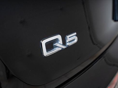 Used 2023 Audi Q5 2.0T Premium Plus w/ Premium Plus Package AWD/4WD image 16