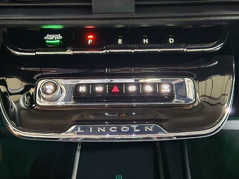 Used 2024 Lincoln Corsair Grand Touring AWD/4WD image 32