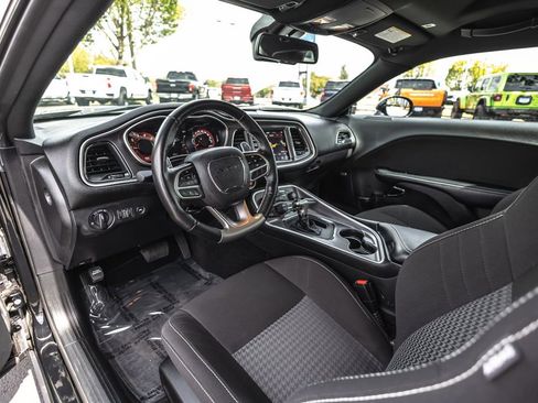 Used 2022 Dodge Challenger SRT Hellcat Redeye RWD image 27