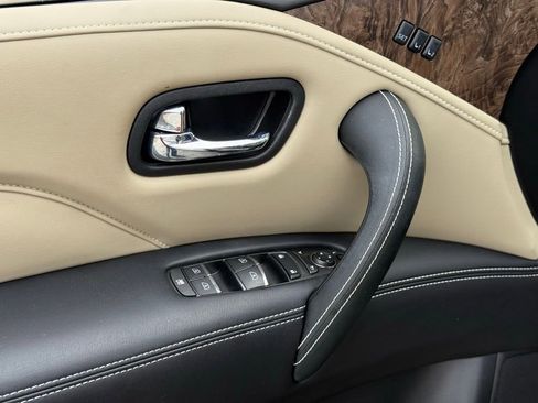 Used 2023 INFINITI QX80 Premium Select w/ Cargo Package image 24