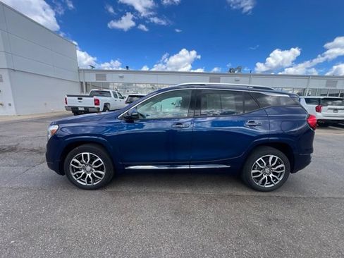 Used 2023 GMC Terrain Denali AWD/4WD image 6