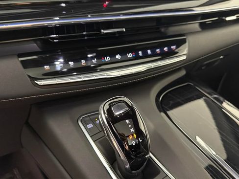 Used 2023 Cadillac Escalade Sport w/ LPO, ONYX Package AWD/4WD image 24