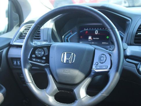 Used 2022 Honda Odyssey Elite image 13