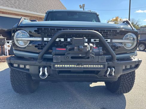Used 2022 Ford Bronco Wildtrak image 5