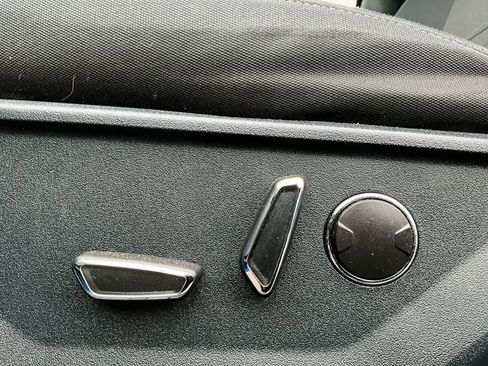 Used 2021 Ford F150 XLT w/ Equipment Group 302A High AWD/4WD image 22