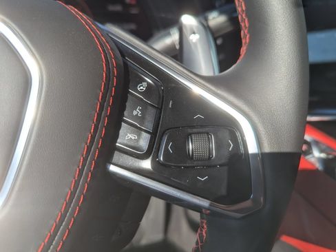 Used 2023 Chevrolet Corvette Stingray Premium Conv w/ Z51 Performance Package RWD image 23