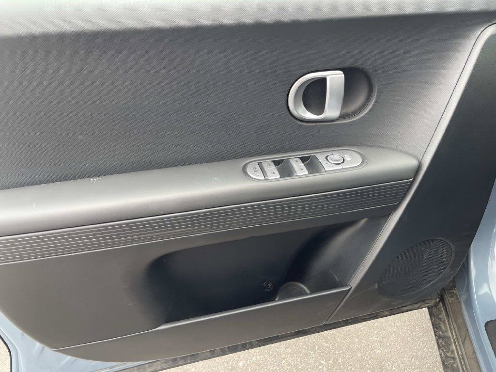 Used 2024 Hyundai Ioniq 5 SEL RWD image 15