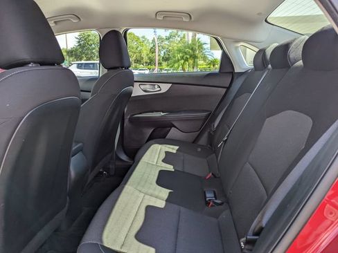 Used 2024 Kia Forte LXS w/ LXS Technology Package FWD image 13
