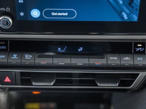 Certified 2025 Toyota Camry SE image 23