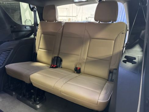 Used 2023 Chevrolet Tahoe Premier AWD/4WD image 46