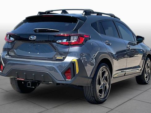 Used 2025 Subaru Crosstrek 2.5i Sport w/ Crosstrek Mirror Package AWD/4WD image 13
