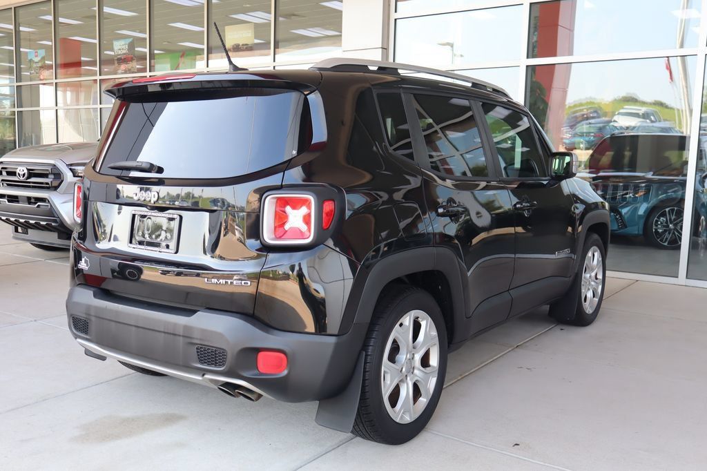 Used 2017 Jeep Renegade Limited FWD image 10