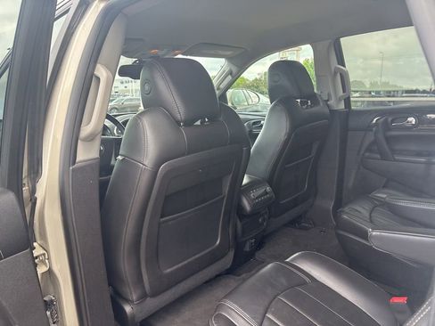 Used 2016 Buick Enclave Premium AWD/4WD image 35