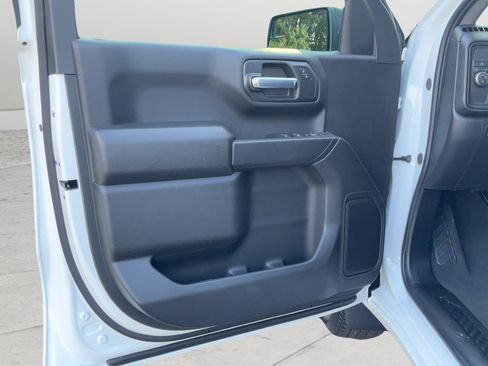 New 2026 Chevrolet Silverado 1500 Custom RWD image 10