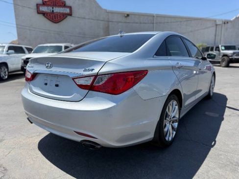Used 2013 Hyundai Sonata SE FWD image 3