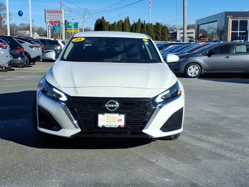 Certified 2023 Nissan Altima 2.5 SV image 2