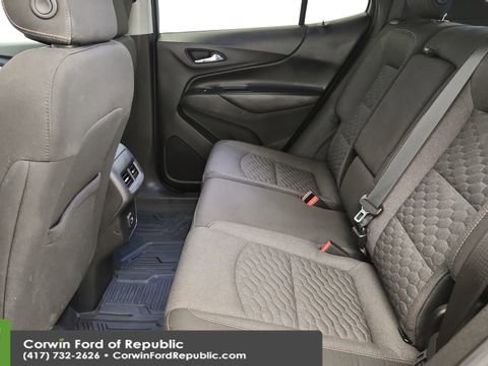 Used 2020 Chevrolet Equinox LT w/ Driver Convenience Package image 22