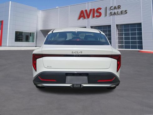 Used 2025 Kia K4 FWD image 5