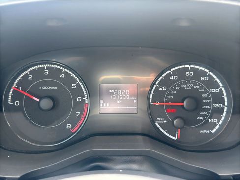 Used 2021 Subaru Crosstrek 2.0i AWD/4WD image 16