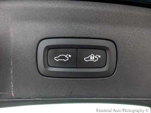 Used 2021 Polestar Polestar 2 AWD/4WD image 26
