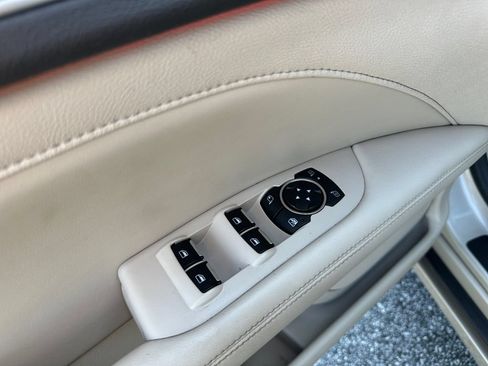 Used 2017 Lincoln MKZ Select FWD image 24