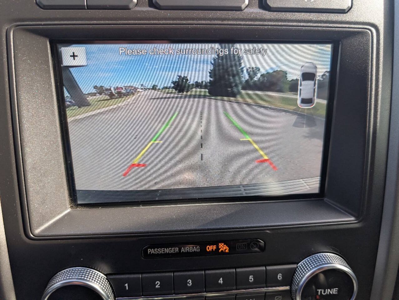 Used 2018 Ford Expedition Max XLT w/ Equipment Group 202A AWD/4WD image 19
