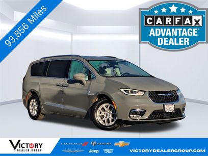 Used 2021 Chrysler Pacifica Touring-L