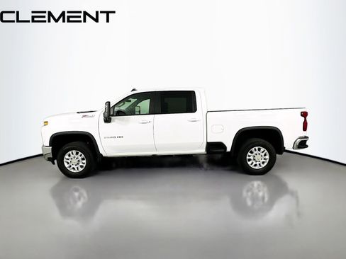 Used 2022 Chevrolet Silverado 2500 LT w/ Convenience Package AWD/4WD image 6