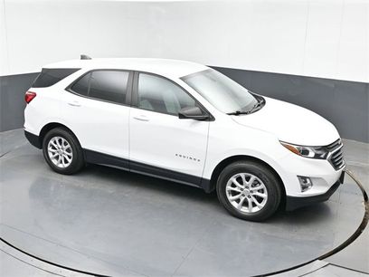 Used 2021 Chevrolet Equinox LS w/ LS Convenience Package