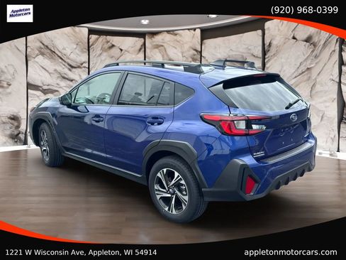 Used 2025 Subaru Crosstrek 2.5i Premium AWD/4WD image 4