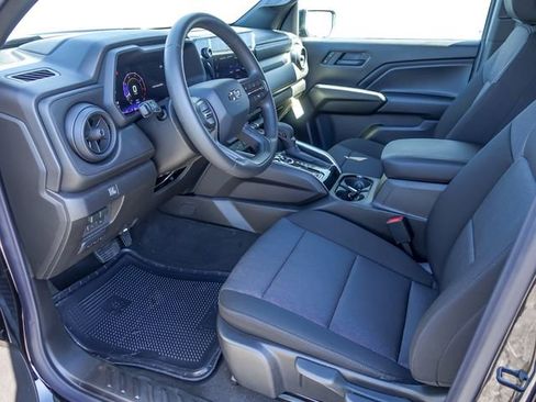 New 2026 Chevrolet Colorado Trail Boss w/ Midnight Edition image 13