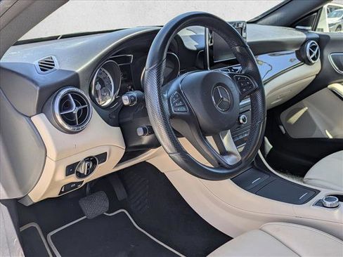 Used 2016 Mercedes-Benz CLA 250 4MATIC image 10
