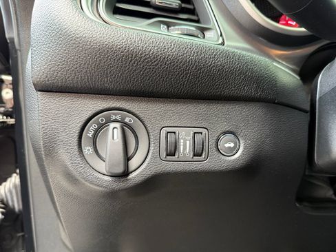 Used 2019 Dodge Challenger SRT Hellcat Redeye RWD image 26