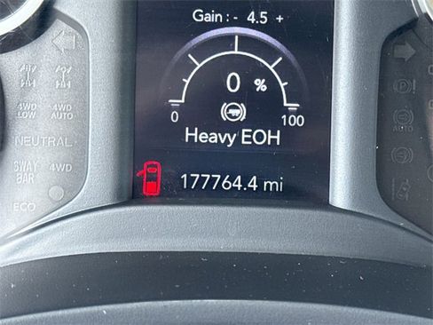 Used 2020 RAM 5500 Tradesman w/ Chrome Appearance Group image 39