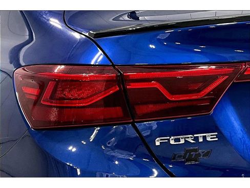 Used 2020 Kia Forte GT-Line image 29
