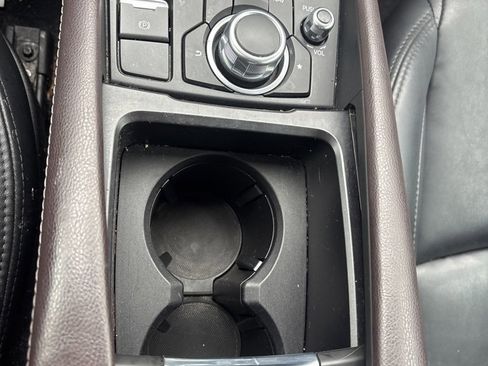 Used 2018 MAZDA MAZDA3 Touring image 33