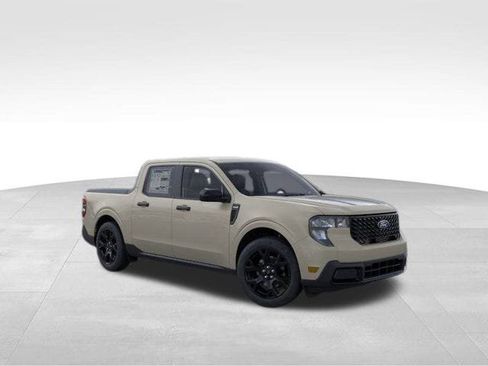 New 2025 Ford Maverick XLT w/ Equipment Group 301A image 7