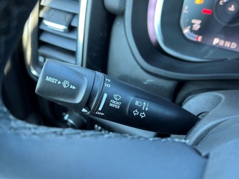 New 2025 RAM 3500 Laramie image 38