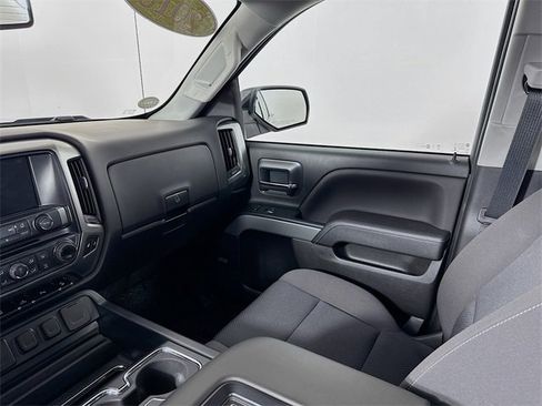 Used 2018 Chevrolet Silverado 1500 LT w/ Redline Edition image 25
