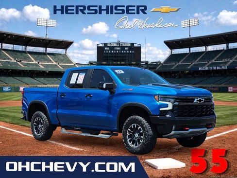Used 2022 Chevrolet Silverado 1500 ZR2 w/ Technology Package AWD/4WD image 1