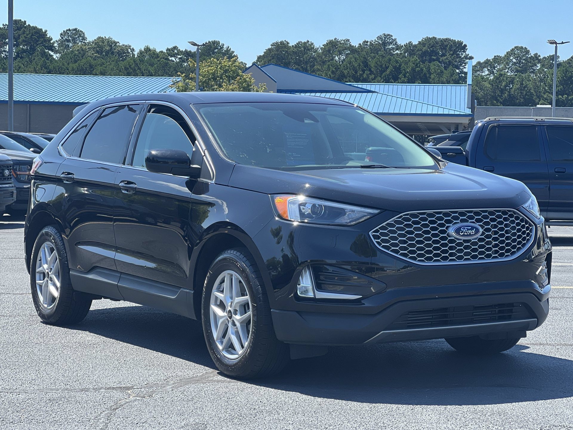 Certified 2024 Ford Edge SEL w/ Convenience Package AWD/4WD image 28