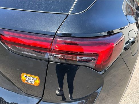 Used 2021 Buick Envision Essence FWD image 29