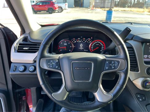 Used 2016 GMC Yukon Denali w/ Open Road Package image 13