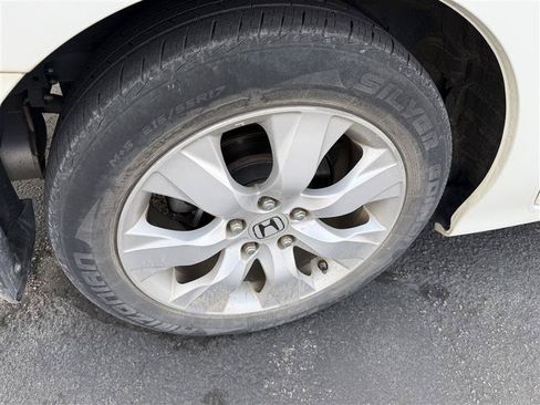 Used 2010 Honda Accord EX-L image 13