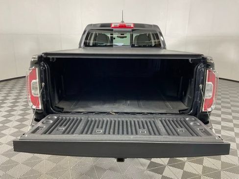 Used 2016 GMC Canyon SLT AWD/4WD image 38