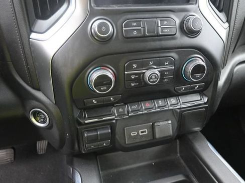 Used 2020 Chevrolet Silverado 1500 RST AWD/4WD image 30