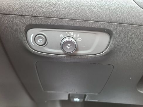 Used 2024 Buick Encore GX Sport Touring AWD/4WD image 30