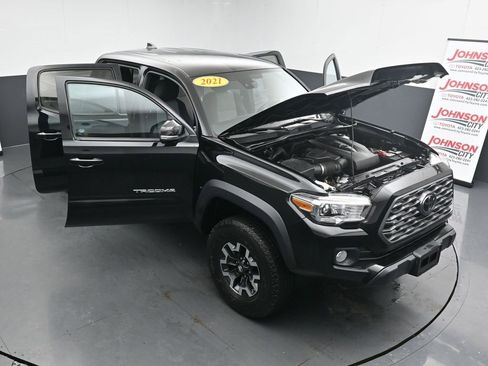 Used 2021 Toyota Tacoma TRD Off-Road image 45